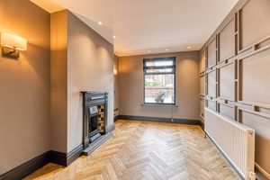 Lounge- click for photo gallery